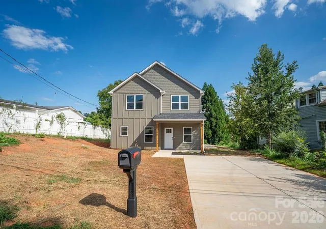 1st image of 206 Prospect St Nw, Lenoir, NC 28645 | MLS# 4417008