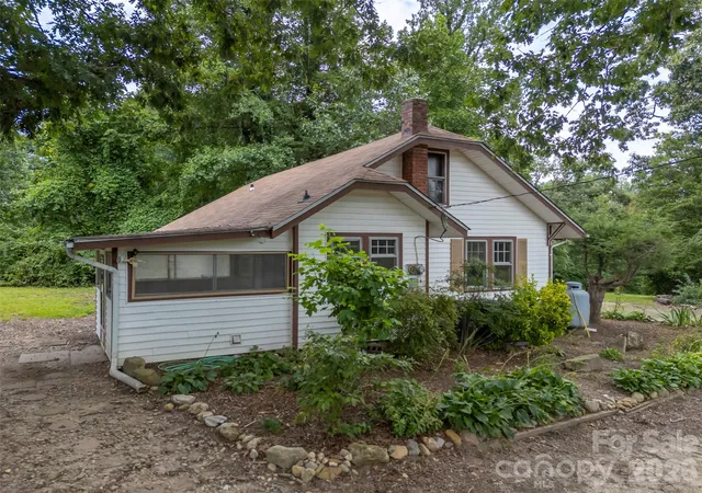 1st image of 375 E King St, East Flat Rock, NC 28726 | MLS# 4417012