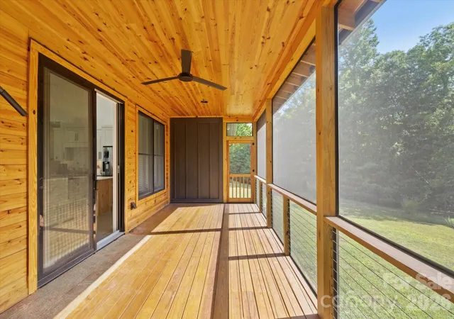 Photo 4 of Single family home for sale at 13 Small Crk, Brevard, NC 28712 | MLS# 4417016 | Listing updated on 2026-10-02
