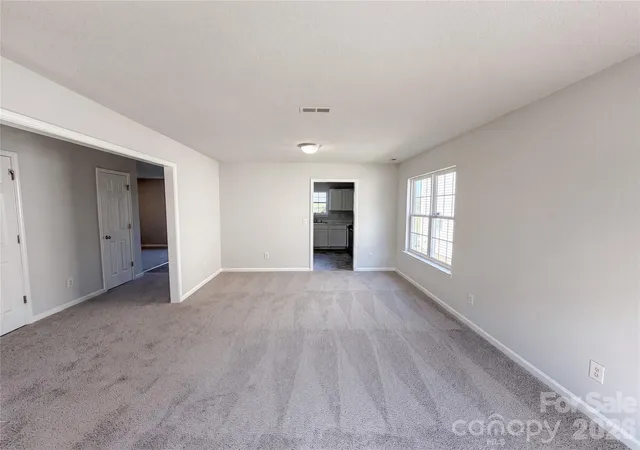 4th image of 10319 Covingtonwood Dr, Charlotte, NC 28214 | MLS# 4417017