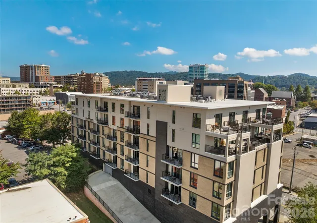 Photo 1 of Condo for sale at 45 Asheland Ave #700, Asheville, NC 28801 | MLS# 4417064 | Listing updated on 2026-09-29