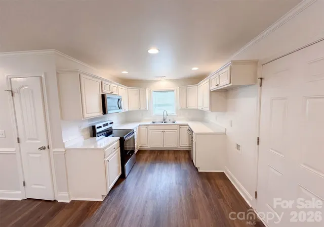 2nd image of 225 Vineyard Dr, Salisbury, NC 28146 | MLS# 4417093