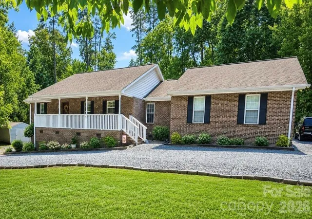 Photo 1 of Single family home for sale at 278 Newport Dr, Mount Gilead, NC 27306 | MLS# 4417109 | Listing updated on 2026-09-01