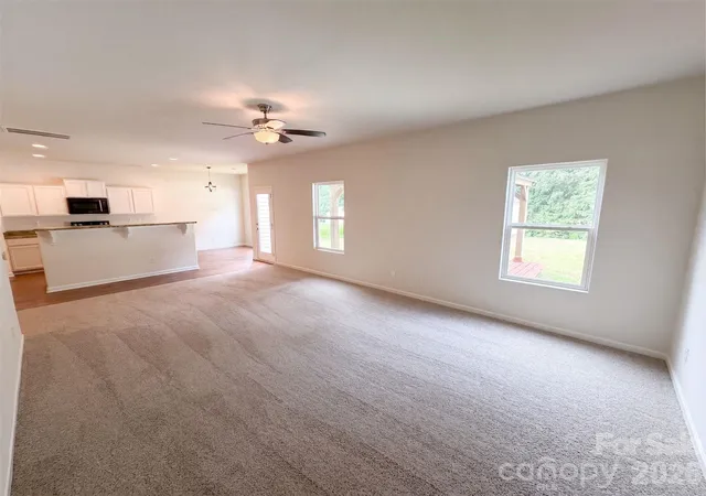 Photo 3 of Single family home for sale at 8815 First Run Ct, Charlotte, NC 28215 | MLS# 4417114 | Listing updated on 2026-10-08