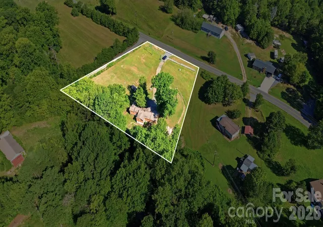 Photo 3 of Single family home for sale at 1021 Ramseur Rd, Bessemer City, NC 28016 | MLS# 4417115 | Listing updated on 2026-09-28