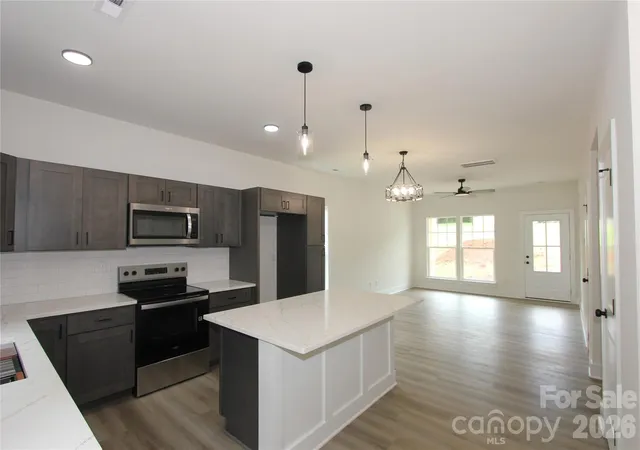 2nd image of 1074 Lyndsey Brook Ct, Lincolnton, NC 28092 | MLS# 4417119