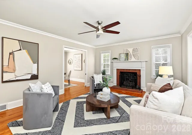 Photo 4 of Single family home for sale at 524 Cooper Dr, Charlotte, NC 28210 | MLS# 4417126 | Listing updated on 2026-09-30