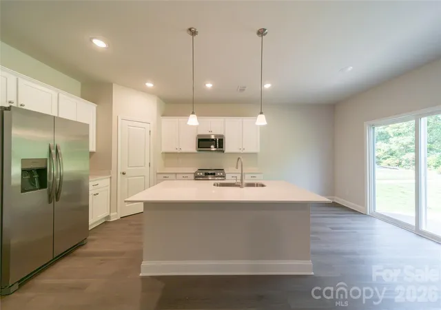 Photo 3 of Sale Pending at 4099 Garrison Grove Ln, Denver, NC 28037 | MLS# 4417156 | Listing updated on 2026-09-26