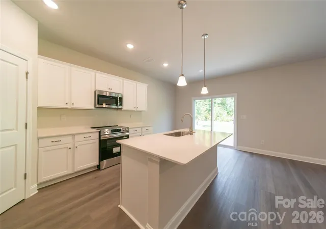 Photo 4 of Sale Pending at 4099 Garrison Grove Ln, Denver, NC 28037 | MLS# 4417156 | Listing updated on 2026-09-26
