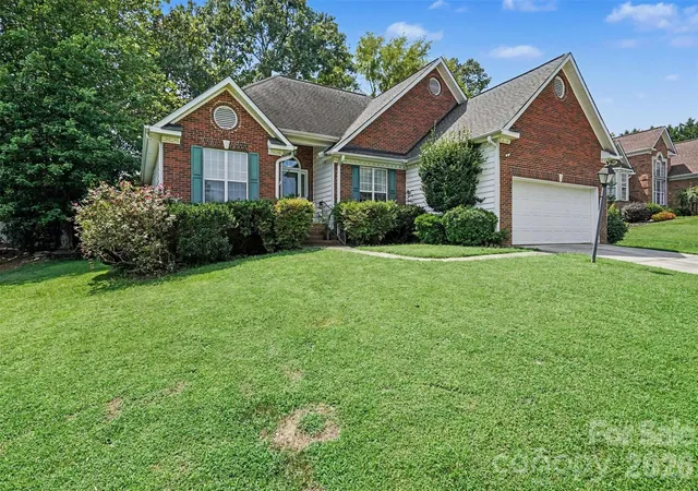 3rd image of 8202 Stevens Mill Rd, Matthews, NC 28104 | MLS# 4417158