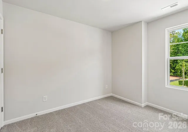 Photo 2 of Townhouse for sale at 4633 Green Drake Dr #29, Charlotte, NC 28269 | MLS# 4417163 | Listing updated on 2026-09-27