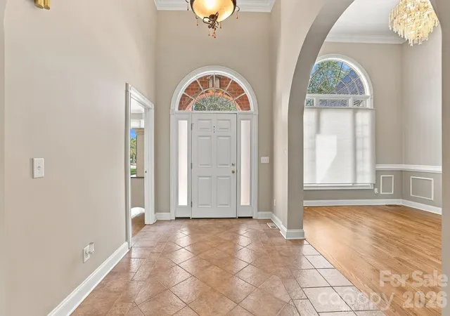 Photo 2 of Single family home for sale at 1304 Glenview Ln, Rock Hill, SC 29730 | MLS# 4417168 | Listing updated on 2026-09-30