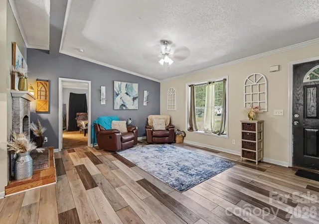 Photo 4 of Single family home for sale at 198 Smith Clemmer Rd, Mount Holly, NC 28120 | MLS# 4417179 | Listing updated on 2026-10-01