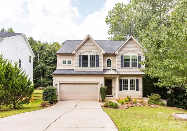 Photo 2 of Single family home for sale at 7532 W Berkeley Rd, Denver, NC 28037 | MLS# 4417188 | Listing updated on 2026-09-26