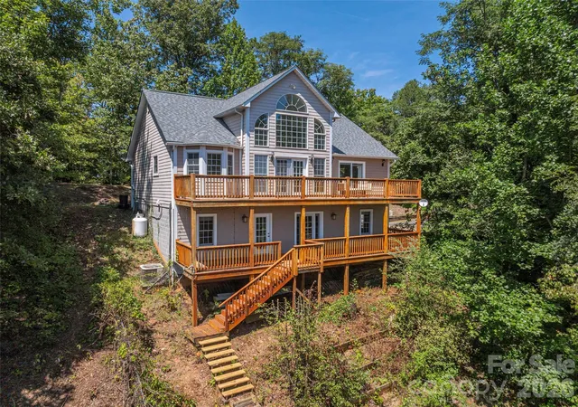 Photo 1 of Single family home for sale at 499 Match Pt, Sylva, NC 28779 | MLS# 4417210 | Listing updated on 2026-09-01