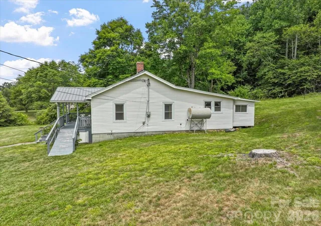 23rd image of 659 Newdale Church Rd, Burnsville, NC 28714 | MLS# 4417211