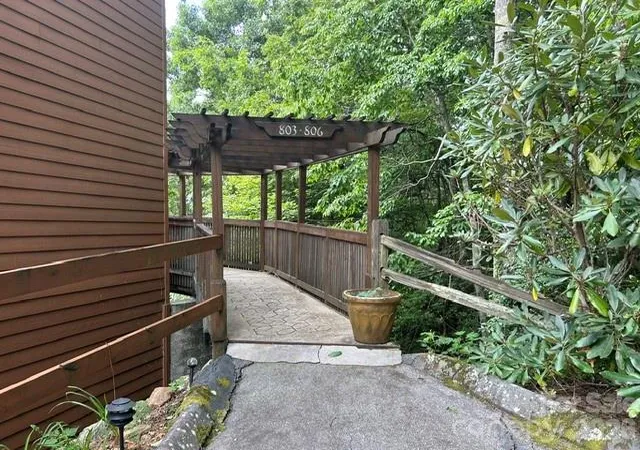 Photo 2 of Condo for sale at 157 Toxaway Views Dr, Lake Toxaway, NC 28747 | MLS# 4417213 | Listing updated on 2026-08-30