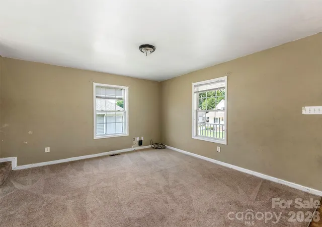 Photo 2 of Single family home for sale at 427 Katonah Ave, Charlotte, NC 28208 | MLS# 4417218 | Listing updated on 2026-10-02