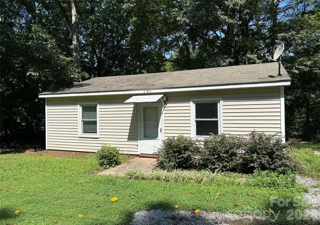 1st image of 6783 Glover Ln, Stanley, NC 28164 | MLS# 4417238