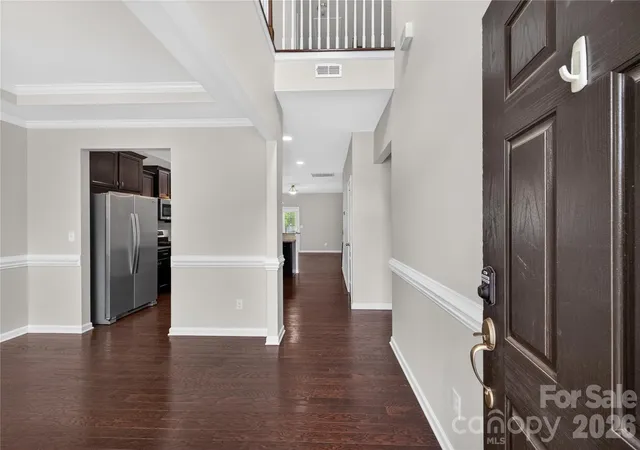 Photo 3 of Single family home for sale at 5077 Waterloo Dr, Tega Cay, SC 29708 | MLS# 4417245 | Listing updated on 2026-10-09