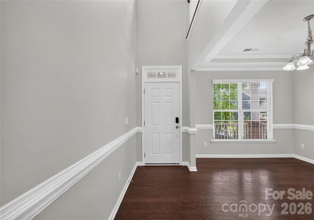 Photo 4 of Single family home for sale at 5077 Waterloo Dr, Tega Cay, SC 29708 | MLS# 4417245 | Listing updated on 2026-10-09