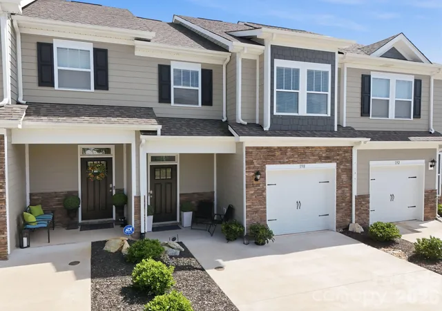 38th image of 198 Creekview Rd, Hendersonville, NC 28792 | MLS# 4417251