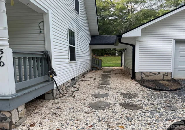 Photo 4 of Single family home for sale at 510 W Allenton St, Mount Gilead, NC 27306 | MLS# 4417257 | Listing updated on 2026-09-03