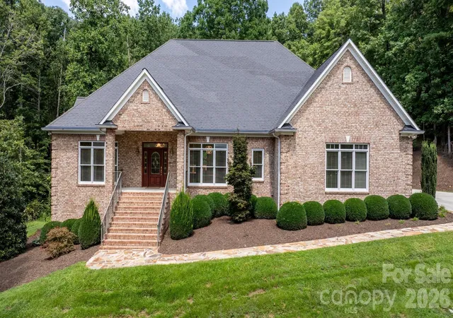 2nd image of 2752 Brittany Dr, Lenoir, NC 28645 | MLS# 4417261