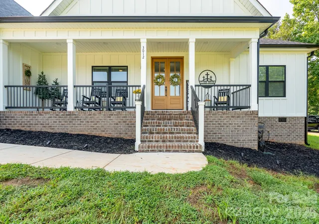 4th image of 3012 Cedar Point Dr, Shelby, NC 28150 | MLS# 4417265