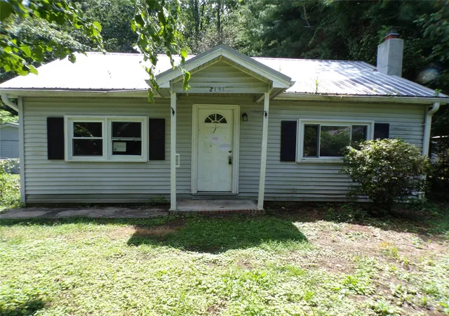1st image of 2131 Somerset Dr #441, Hendersonville, NC 28791 | MLS# 4417277