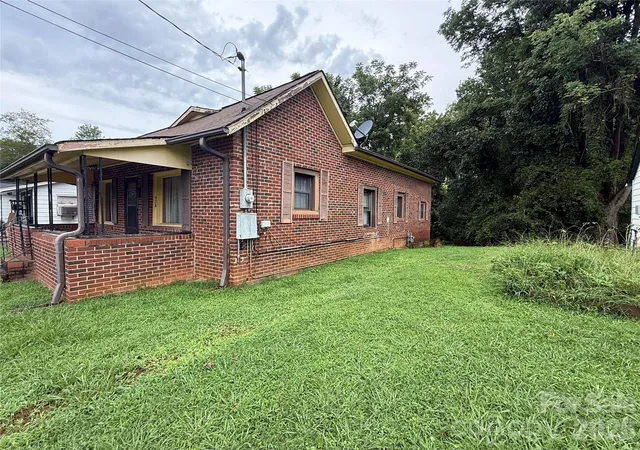 3rd image of 426 Bouchelle St, Morganton, NC 28655 | MLS# 4417290