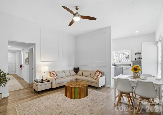Photo 3 of Single family home for sale at 128 Massey St, Fort Mill, SC 29715 | MLS# 4417351 | Listing updated on 2026-09-16