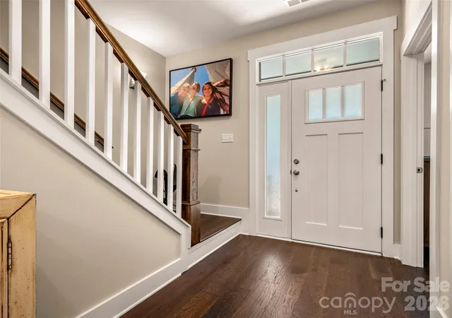 5th image of 217 Hogans View Cir, Hendersonville, NC 28739 | MLS# 4417393