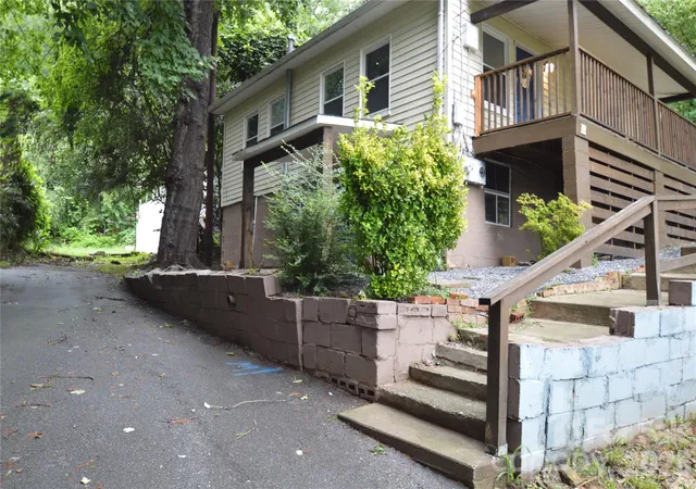 4th image of 30 Porter St, Tryon, NC 28782 | MLS# 4417421
