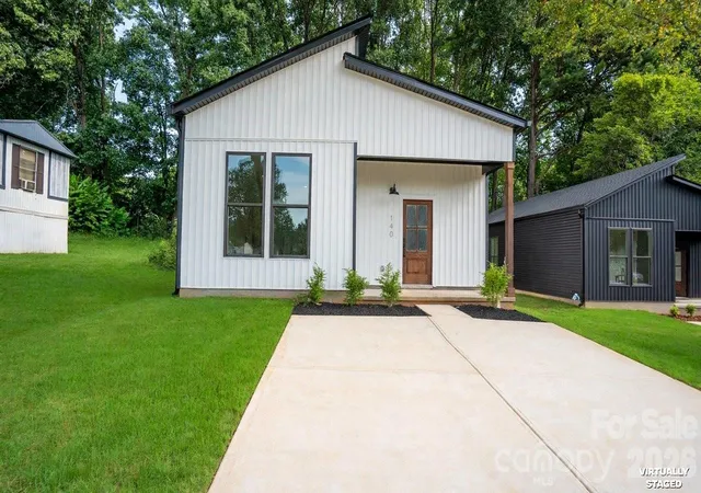 Photo 2 of Sale Pending at 140 Norris Dr, Salisbury, NC 28147 | MLS# 4417444 | Listing updated on 2026-09-01