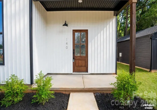 Photo 3 of Sale Pending at 140 Norris Dr, Salisbury, NC 28147 | MLS# 4417444 | Listing updated on 2026-09-01