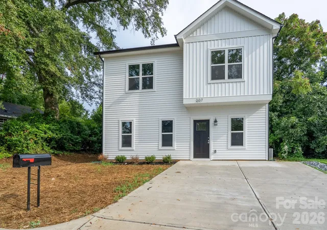1st image of 207 E Elm St, Shelby, NC 28150 | MLS# 4417480