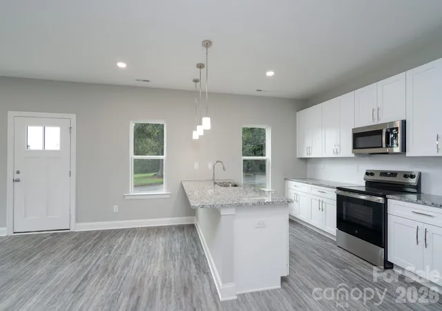3rd image of 207 E Elm St, Shelby, NC 28150 | MLS# 4417480