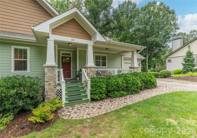 2nd image of 308 Fennel Dun Cir, Biltmore Lake, NC 28715 | MLS# 4417484