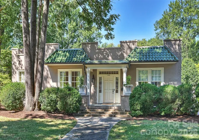 Single family home for sale at 1820 Dilworth Rd E, Charlotte, NC 28203 | MLS# 4417489