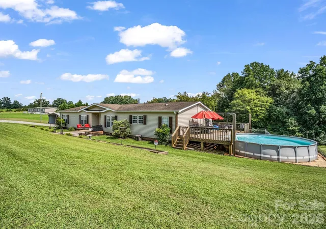 Photo 3 of Single family home for sale at 310 Brooks Road Ext, Bostic, NC 28018 | MLS# 4417492 | Listing updated on 2026-08-28