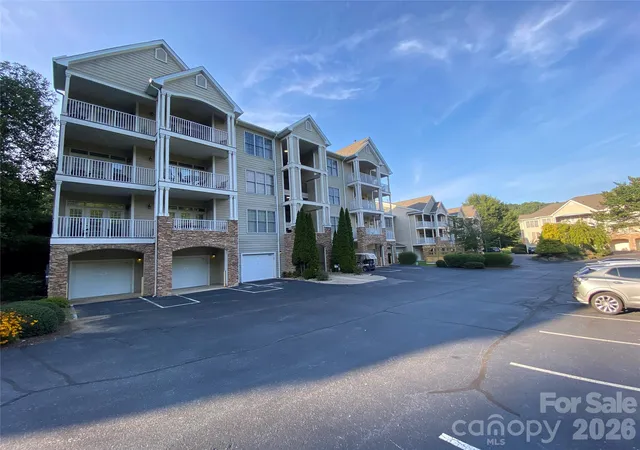 Photo 16 of Condo for sale at 65 Glenview Ln #3029, Maggie Valley, NC 28751 | MLS# 4417502 | Listing updated on 2026-08-26