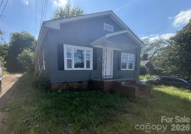Photo 1 of Single family home for sale at 543 Salisbury St, Wadesboro, NC 28170 | MLS# 4417522 | Listing updated on 2026-08-26