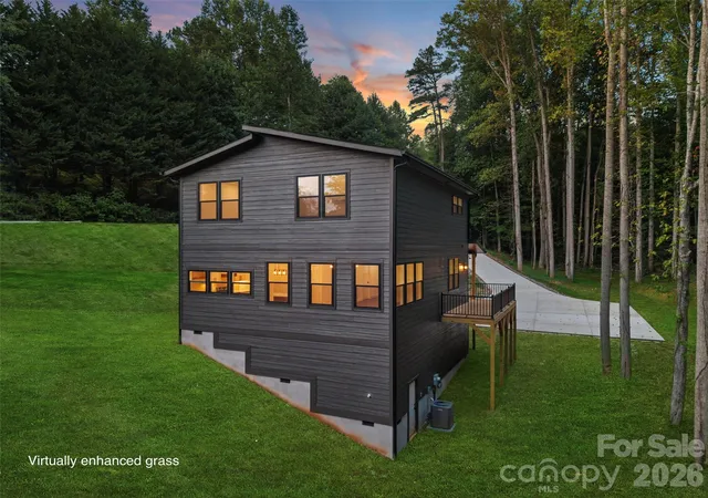 Photo 3 of Single family home for sale at 129 Quiet Woods Dr, Leicester, NC 28748 | MLS# 4417531 | Listing updated on 2026-10-04