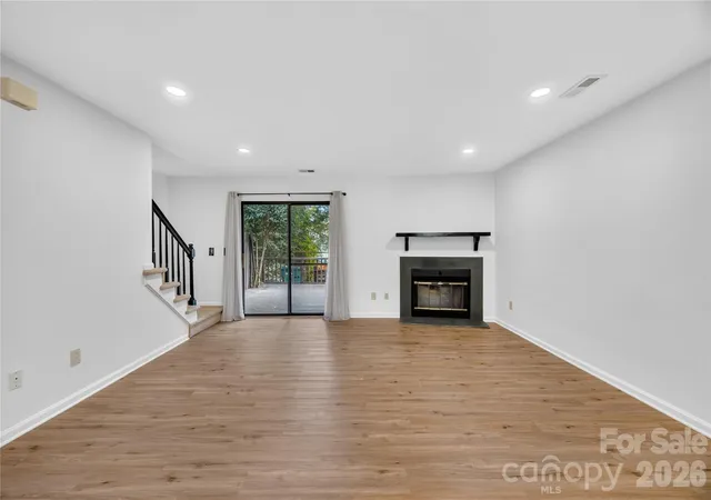 Photo 4 of Townhouse for sale at 8426 Rust Wood Pl, Charlotte, NC 28227 | MLS# 4417533 | Listing updated on 2026-09-21