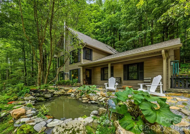 Photo 3 of Single family home for sale at 81 Summer Trees Ln, Burnsville, NC 28714 | MLS# 4417537 | Listing updated on 2026-09-05