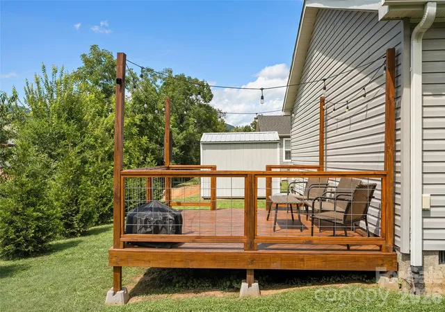 4th image of 46 Janie Dr, Clyde, NC 28721 | MLS# 4417543