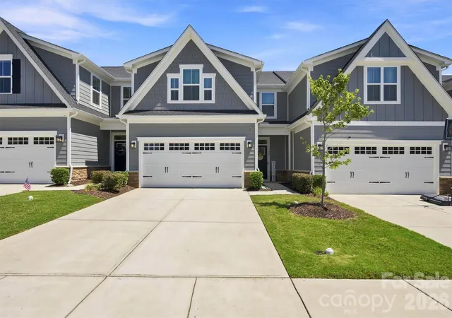 Townhouse for sale at 270 Hazel Wy, Denver, NC 28037 | MLS# 4417545