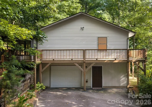 Photo 2 of Single family home for sale at 63 Independence Blvd, Asheville, NC 28805 | MLS# 4417559 | Listing updated on 2026-10-09
