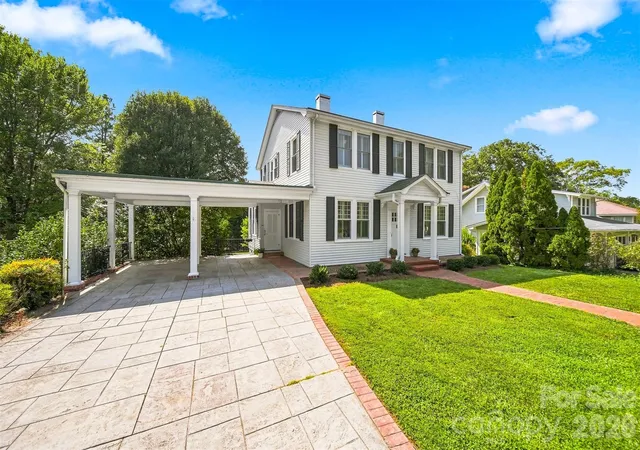 2nd image of 433 N Cedar St, Lincolnton, NC 28092 | MLS# 4417583